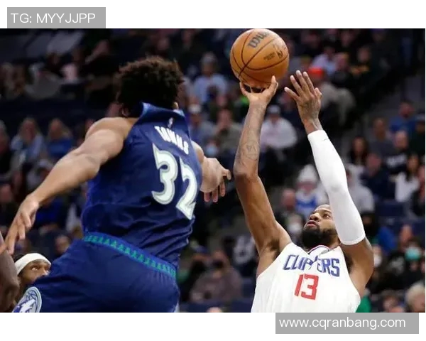 森林狼拒逆转！华子33分14罚，鲍威尔21+1戈贝尔立功，勇士旧将全队第一